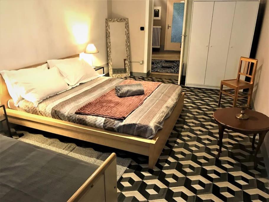 Historical Duomo Apartment Alba Екстериор снимка