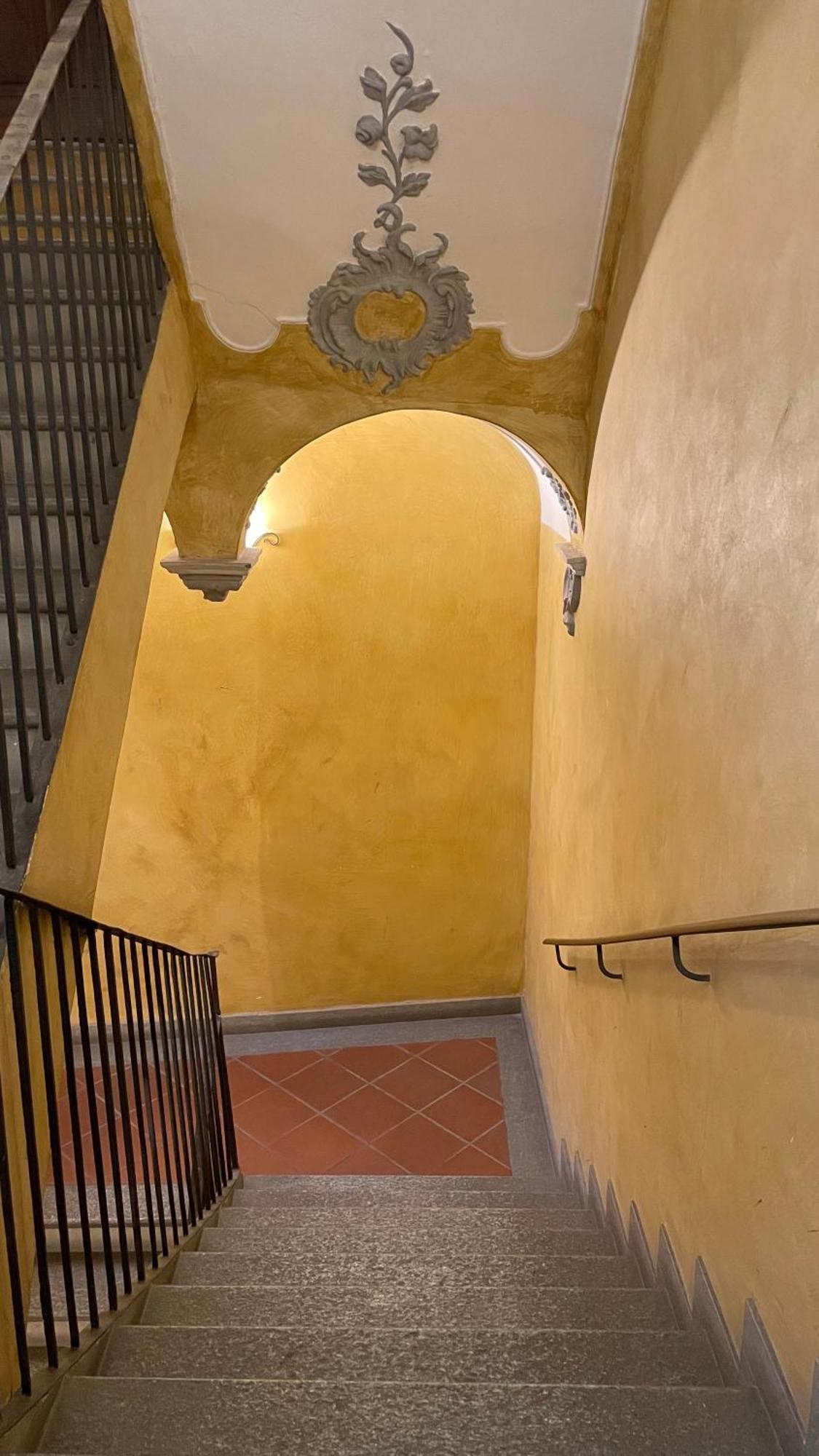 Historical Duomo Apartment Alba Екстериор снимка