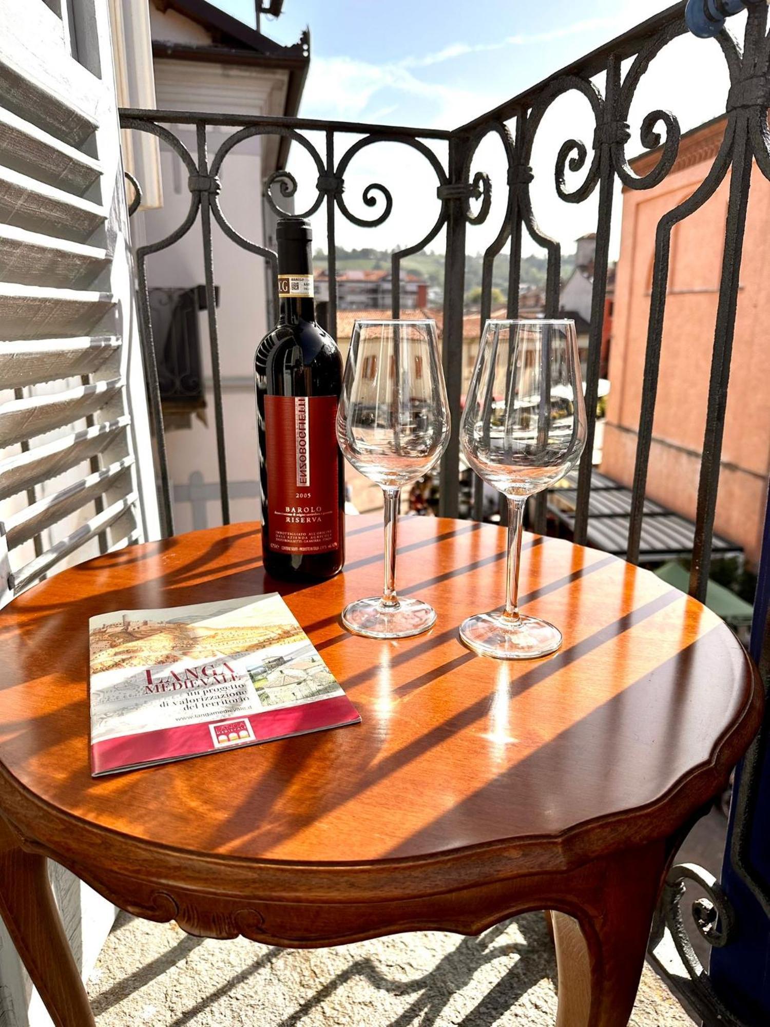 Historical Duomo Apartment Alba Екстериор снимка